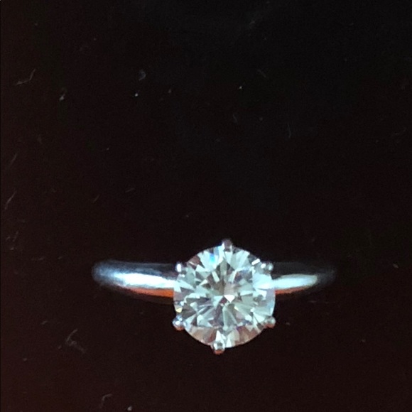 Solitaire diamond ring - Picture 7 of 7